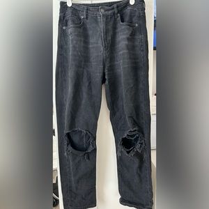 Black American Eagle Ripped Jeans